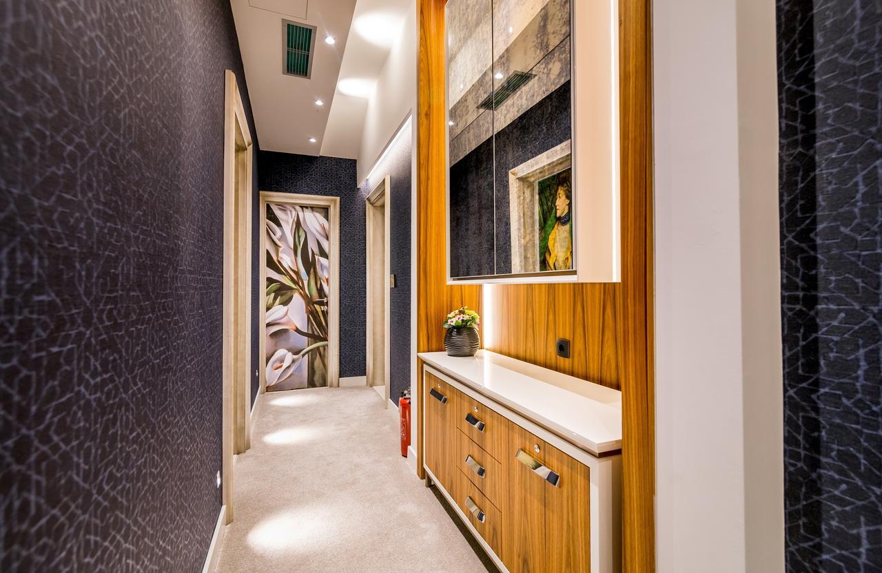 Apartments Master 5 Herceg Novi Esterno foto